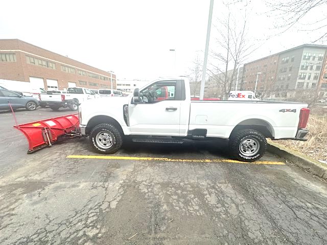 2024 FORD F350