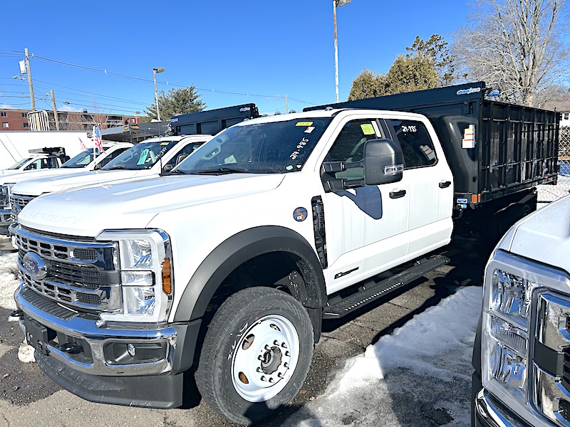 2024 FORD F550 CREW CAB LANDSCAPER