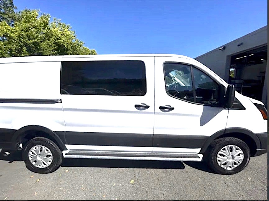 2023 FORD T250 CARGO VAN
