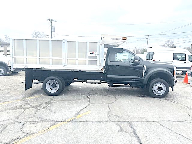 2024 FORD F550 LANDSCAPER