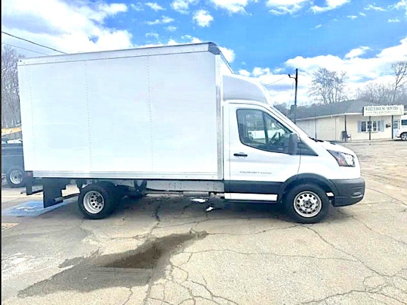 2024 FORD T350 HI CUBE