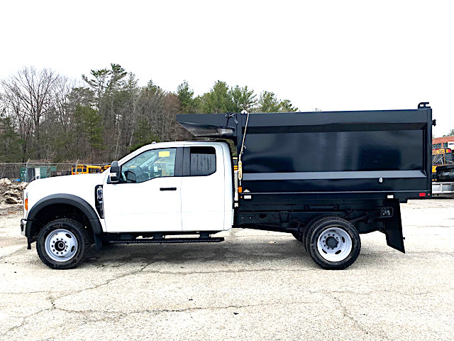 2025 F550 LANDSCAPER