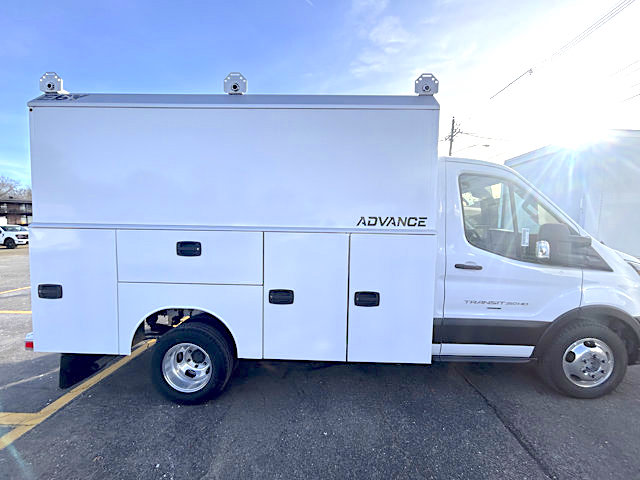 2025 FORD T350 HD SERVICE VAN