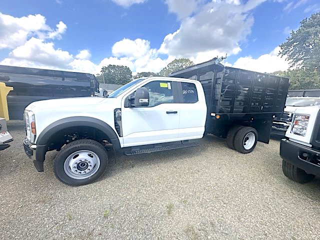 2025 FORD F550 LANDSCAPER
