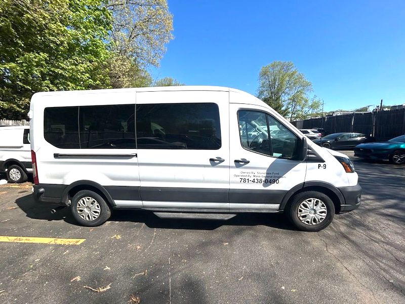 2024 FORD T350 WAGON