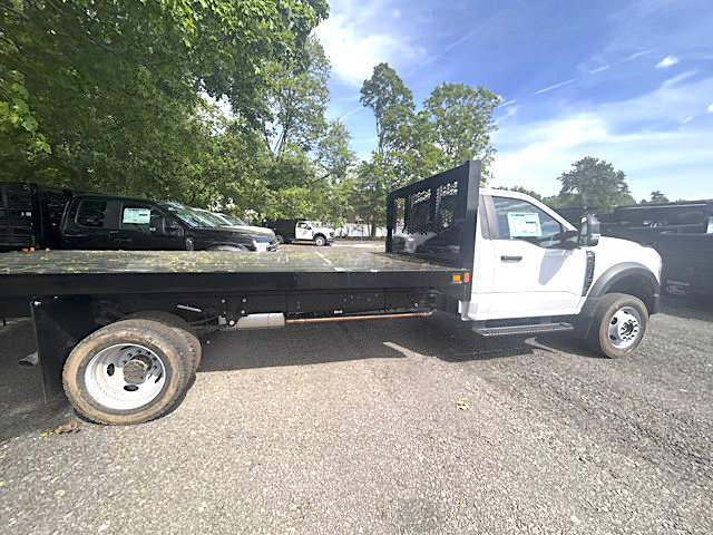 2025 FORD F450 FLATBED