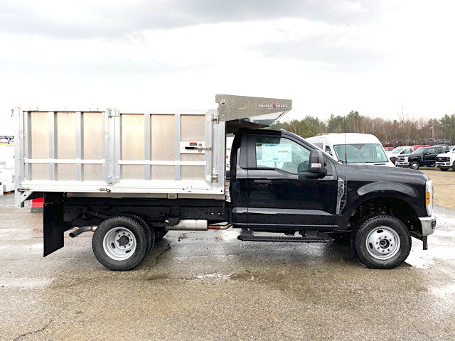 2026 FORD F350 LANDSCAPER