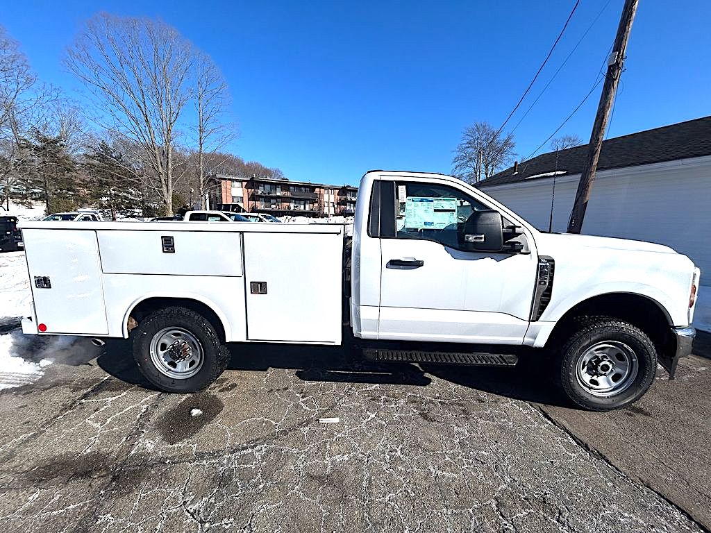 2026 FORD F350 UTILITY 2026 FORD F350 UTILITY